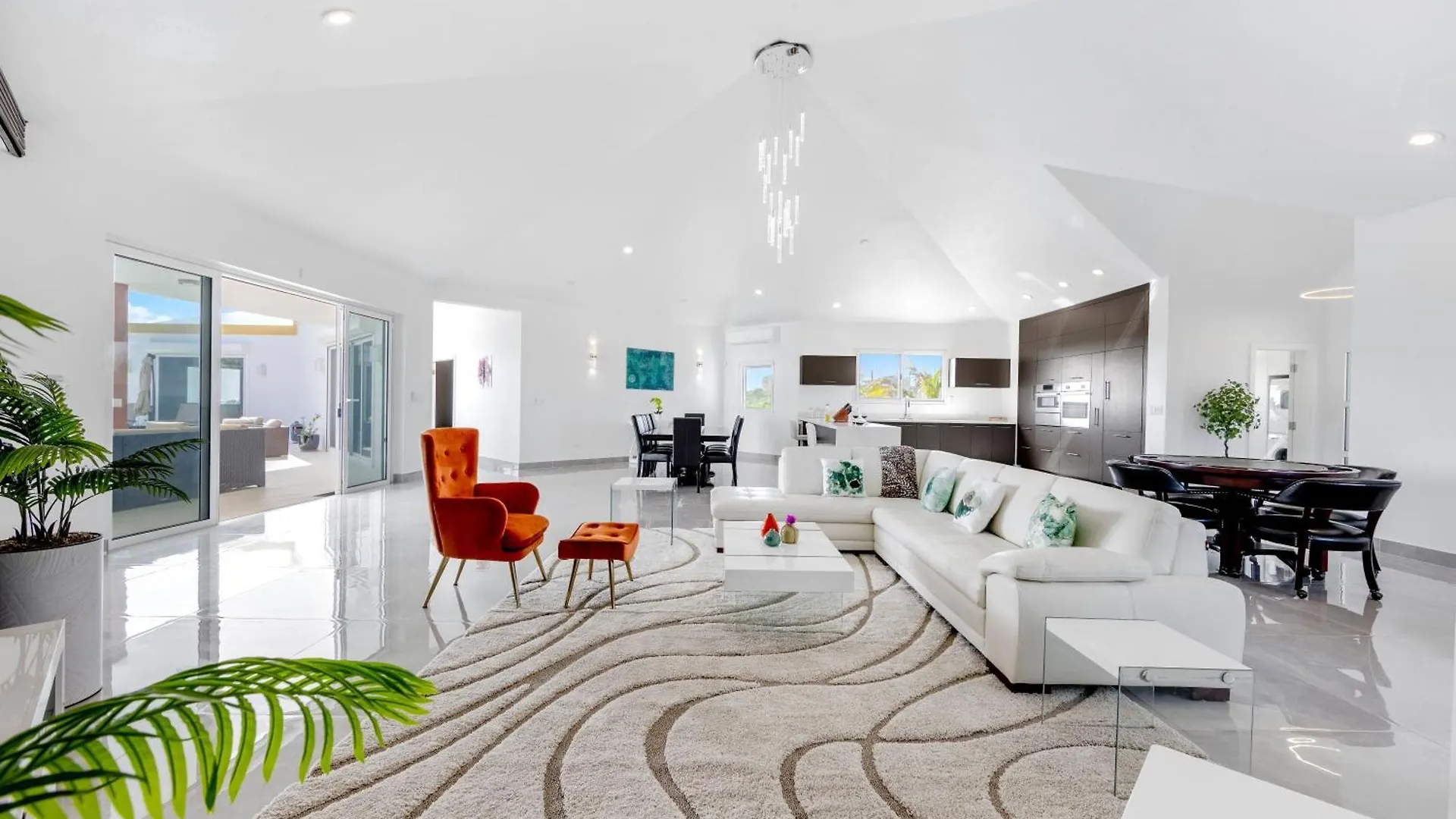 Lovely 4-Bed Villa In Anguilla Long Path