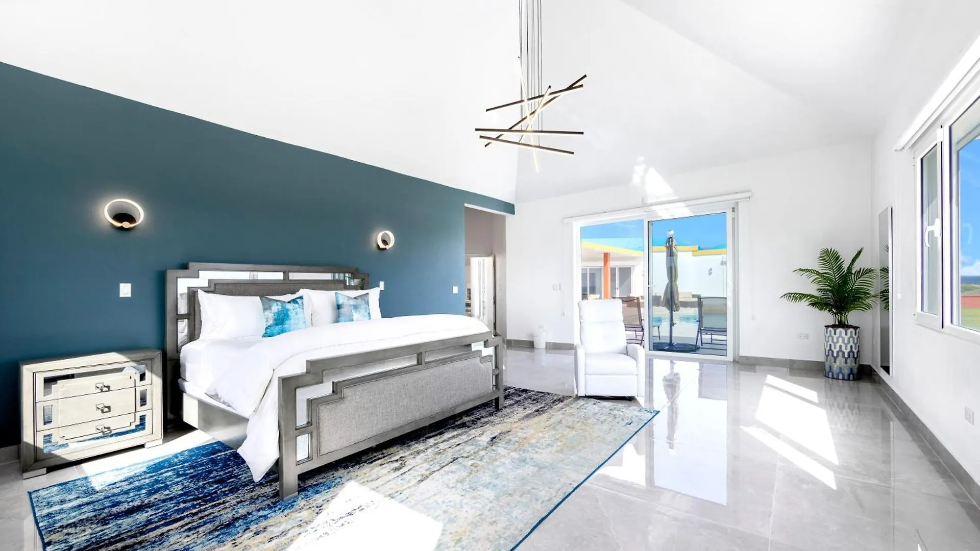 Lovely 4-Bed Villa In Anguilla Long Path